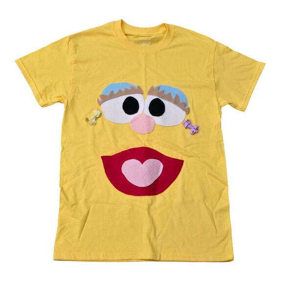 Gildan Yellow Hand Made Mrs. Potato Head Short Sleeve Halloween Dress Up Shirt - Picture 1 of 6